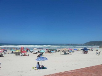 1grotto-beach-hermanus